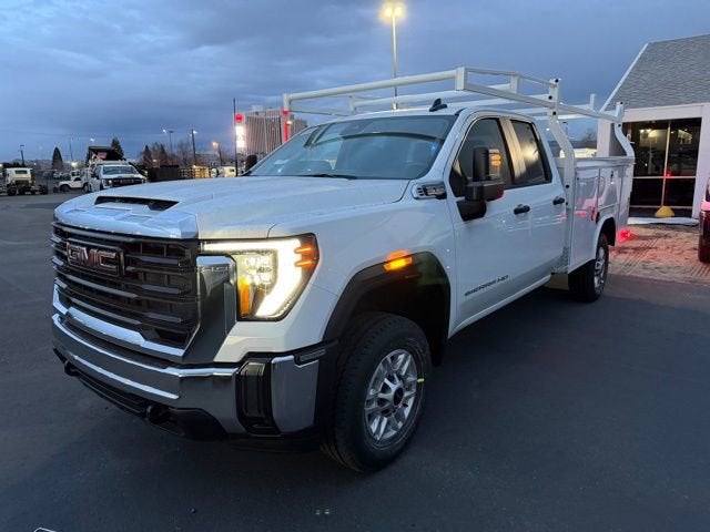 2026 GMC Sierra 2500 HD Pro in Summit White — front three-quarter view