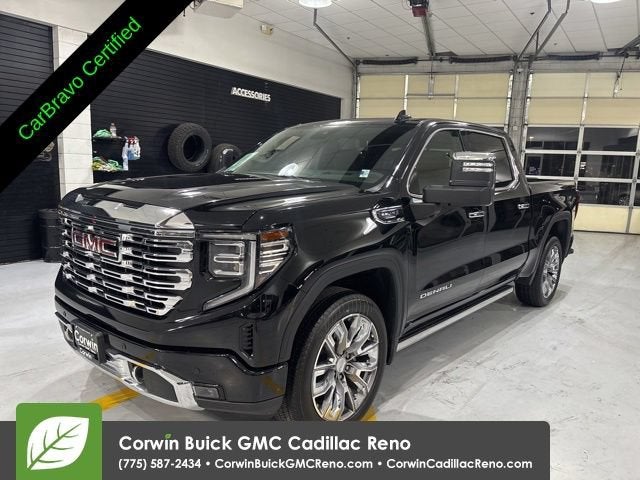2025 GMC Sierra 1500 Denali in Onyx Black — front three-quarter view
